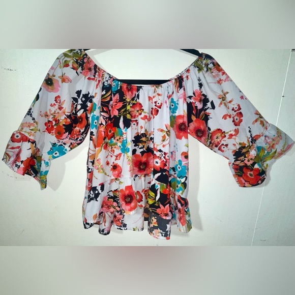 Peach Love California Floral Peplum Crop - Picture 3 of 6